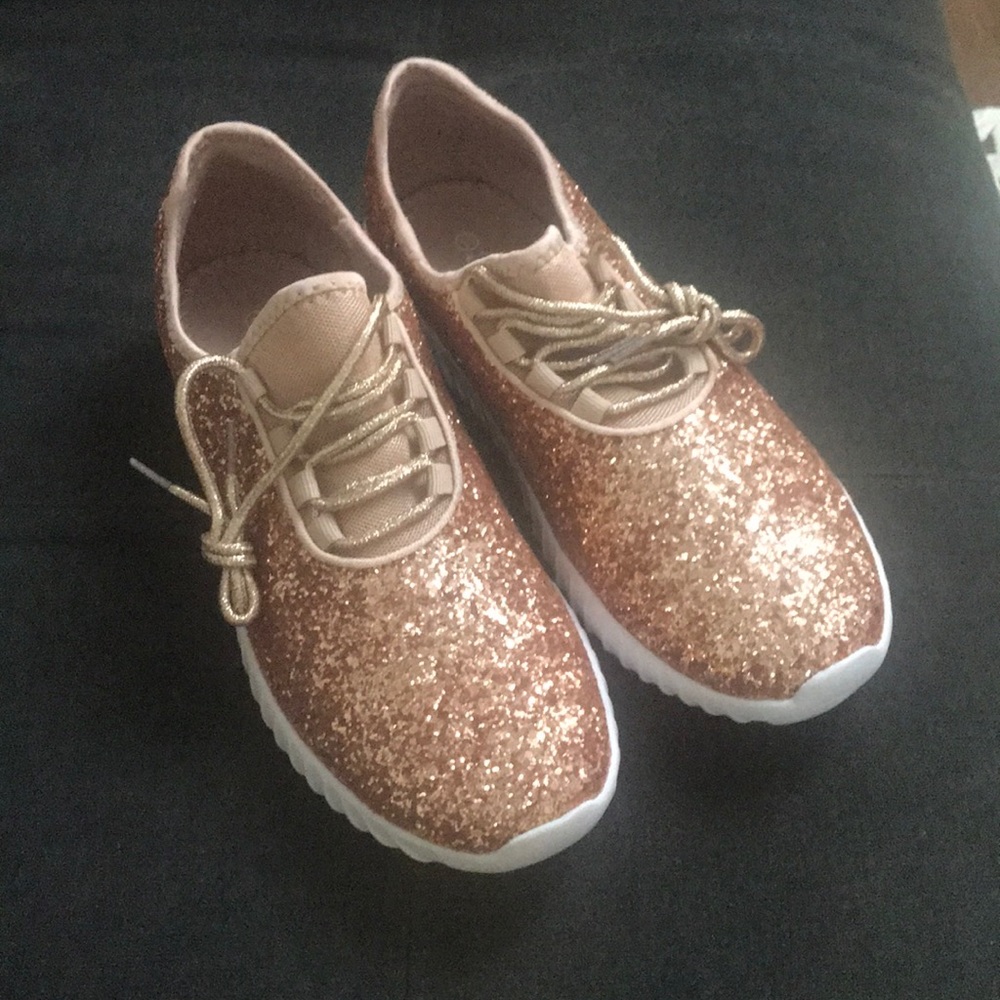 Glitter Lace Up Sneaker